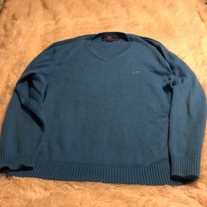 Vineyard Vines blue sweater XL